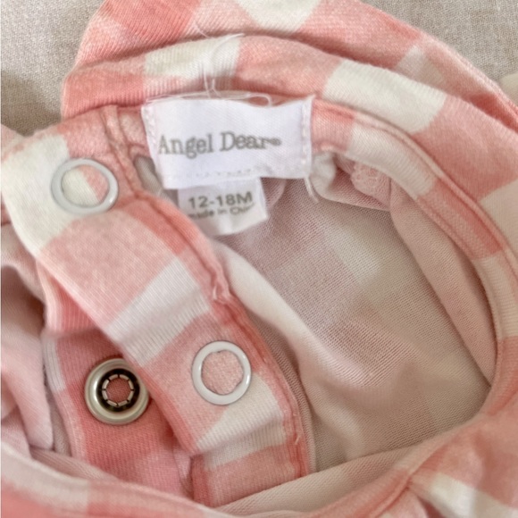 *SOLD* Angel Dear bamboo long sleeve baby girl onesie, collar, pink plaid - Picture 4 of 5
